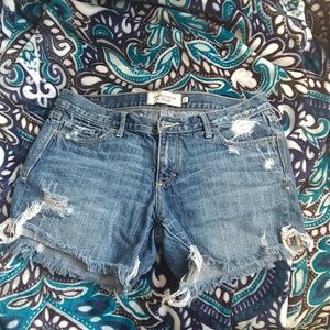 Abercrombie & Fitch distressed denim shorts